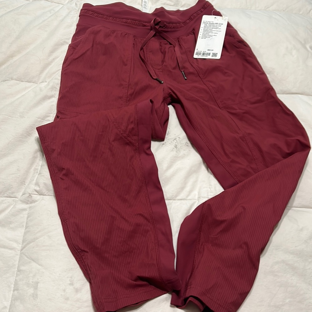 Lulu lemon dance studio crop pants. Maroon brand new with tags   Size 6